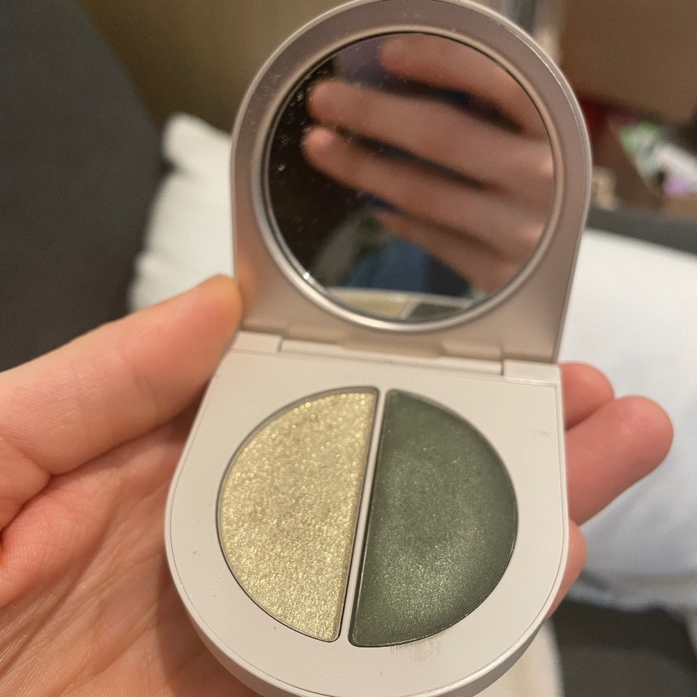Rose Inc Satin Olive Eyeshadow